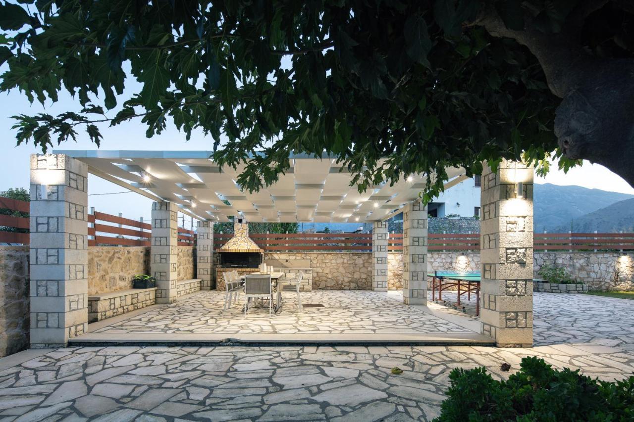 Villa Pinelopi Asproulianoi Bagian luar foto