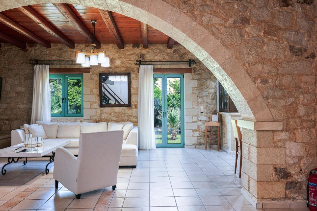 Villa Pinelopi Asproulianoi Bagian luar foto