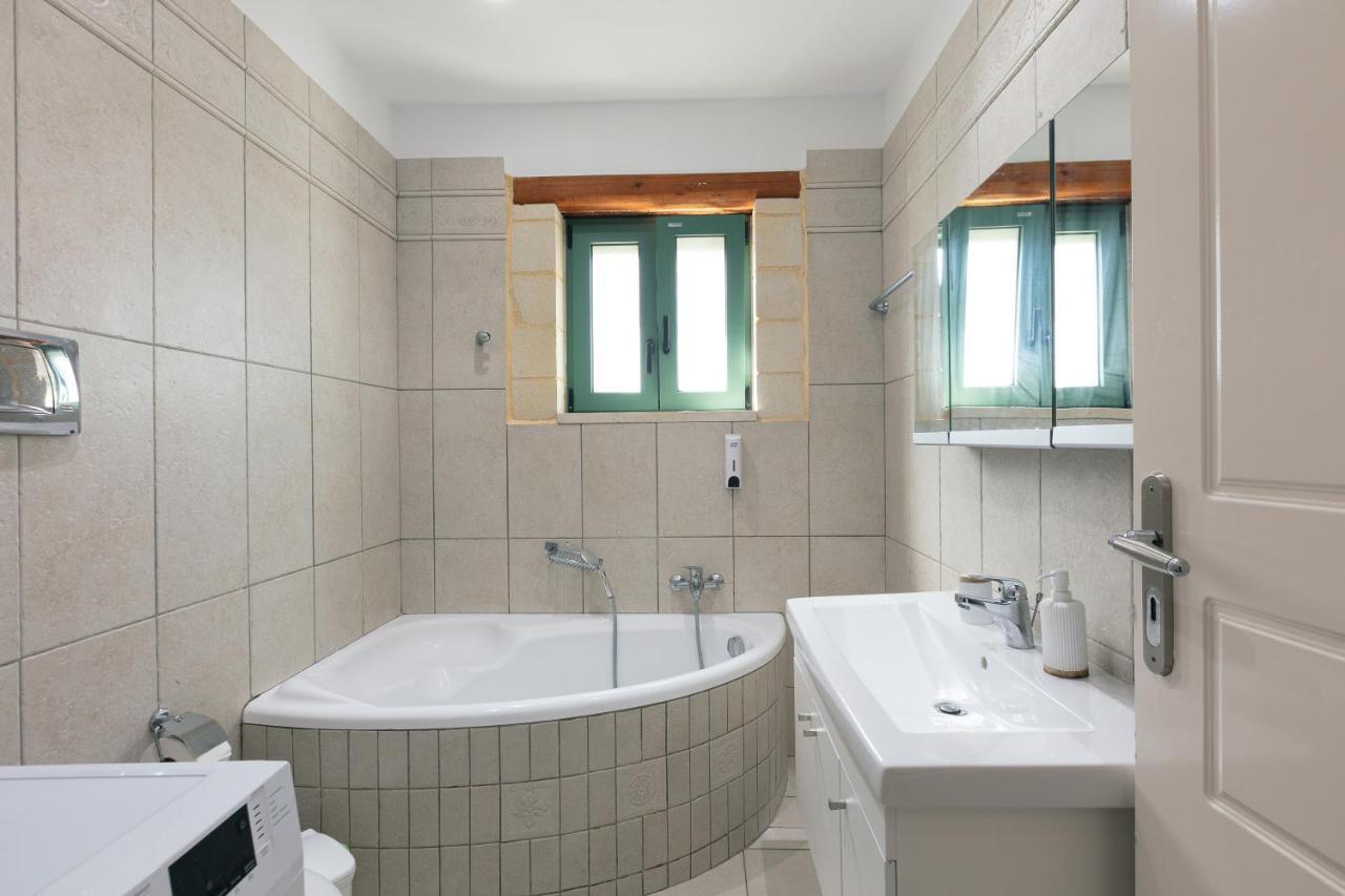 Villa Pinelopi Asproulianoi Bagian luar foto
