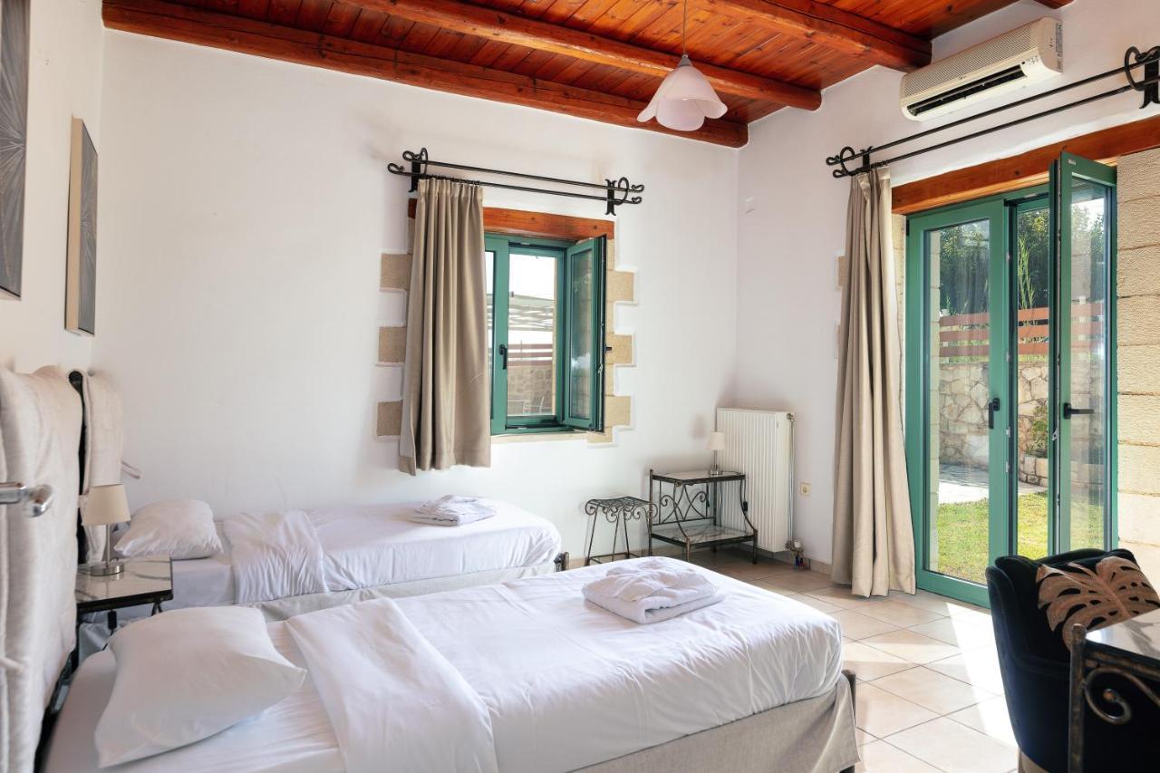 Villa Pinelopi Asproulianoi Bagian luar foto