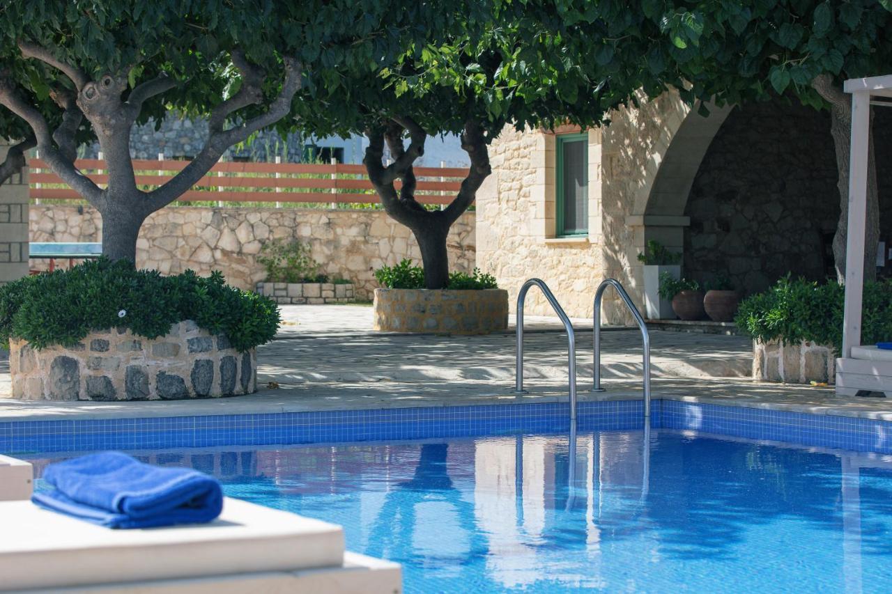Villa Pinelopi Asproulianoi Bagian luar foto