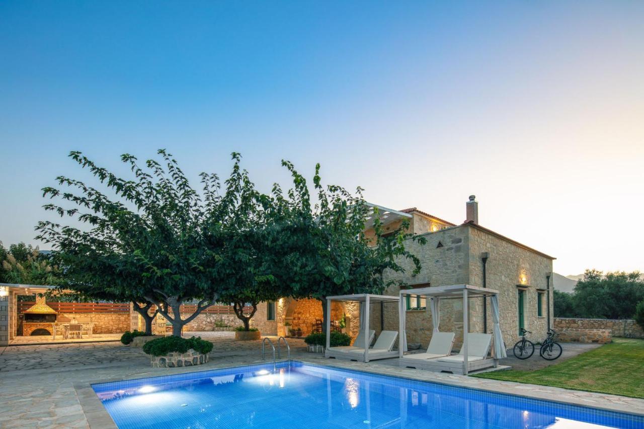 Villa Pinelopi Asproulianoi Bagian luar foto